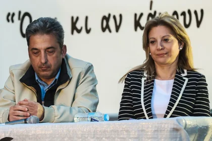 Ασλανίδης για Καρυστιανού: Να παραιτηθεί από τον Σύλλογο, εμάς μας απασχολούν οι εκταφές των παιδιών όχι τα κόμματα