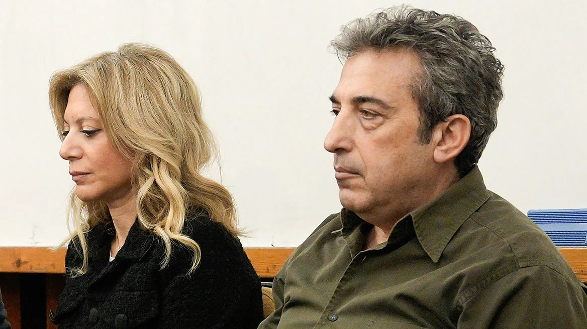 «Οι ενέργειές της δεν μας εκφράζουν, δεν μας αφορά η πολιτική» λένε συγγενείς των θυμάτων των Τεμπών και διαχωρίζουν τη θέση τους από την Καρυστιανού