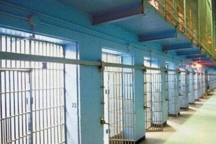 Πάτρα: Κρατούμενος των φυλακών είχε ράψει ναρκωτικά στο μπουφάν του