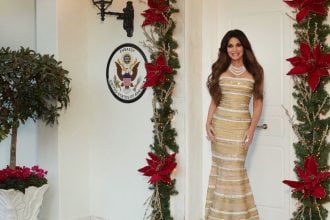 Κίμπερλι Γκίλφοϊλ: «Ο Θεός να ευλογεί την Ελλάδα και τις ΗΠΑ» – Οι ευχές της για τα Χριστούγεννα