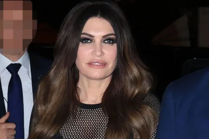 H Κίμπερλι Γκιλφόιλ πήγε ξανά να διασκεδάσει στον Κωνσταντίνο Αργυρό – Στο πλευρό της ο γιος της, Ρόναν Άντονι Βιλένσι