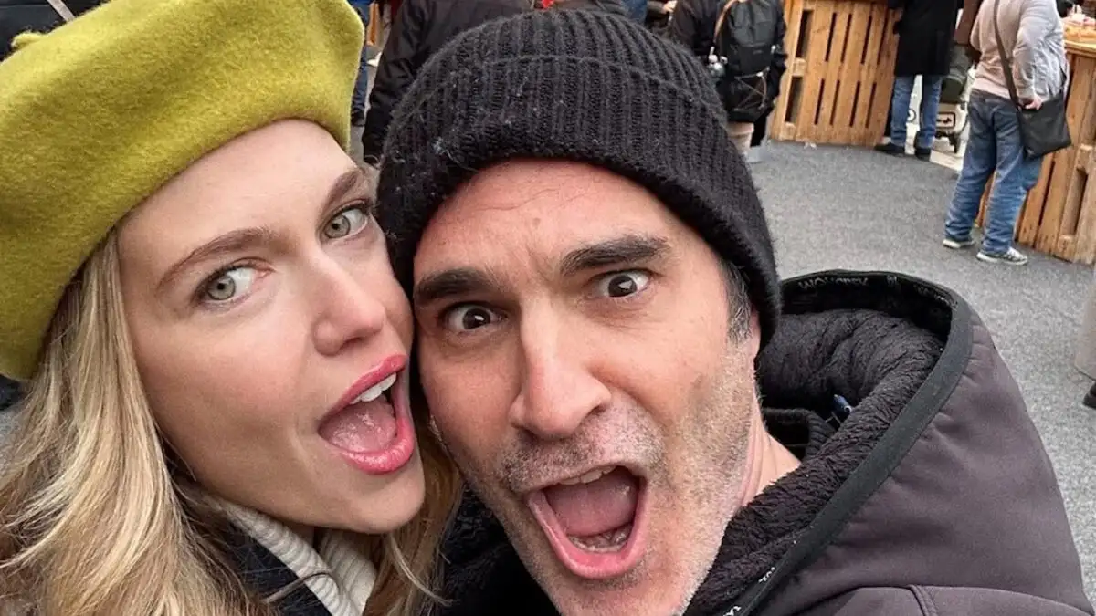 Χριστόφορος Παπακαλιάτης και Κλέλια Ανδριολάτου στη Βουδαπέστη για τα γυρίσματα του «Maestro»