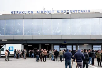 Ακύρωσαν PET SCAN ασθενών στο ΠΑΓΝΗ λόγω των μπλόκων των αγροτών στο αεροδρόμιο Ηρακλείου - Δεν έγινε η αερομεταφορά του ραδιοφαρμάκου