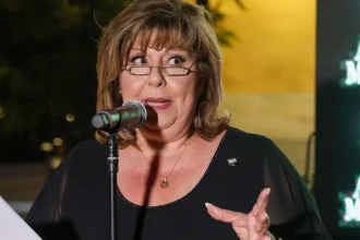 Λένα Μαντά: Με τον πατέρα μου δεν είχα καμία σχέση, δεν έχω ούτε μία καλή ανάμνηση μαζί του