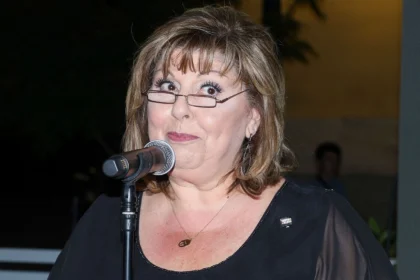 Λένα Μαντά: Το 2025 με λύγισε, αλλά έμαθα να ζω χωρίς τον σύζυγό μου