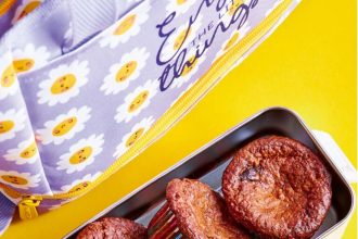 Μάφιν χωρίς ζάχαρη με σοκολάτα και αμυγδαλοβούτυρο