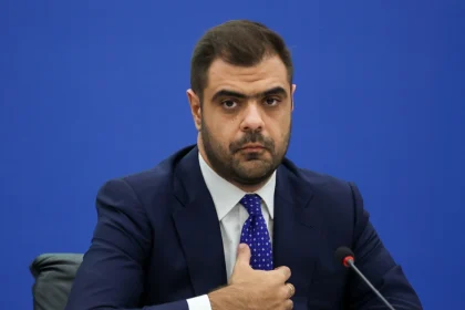 Μαρινάκης: Οι αγρότες να ορίσουν συγκεκριμένη επιτροπή και θα γίνει συνάντηση σε υψηλό επίπεδο