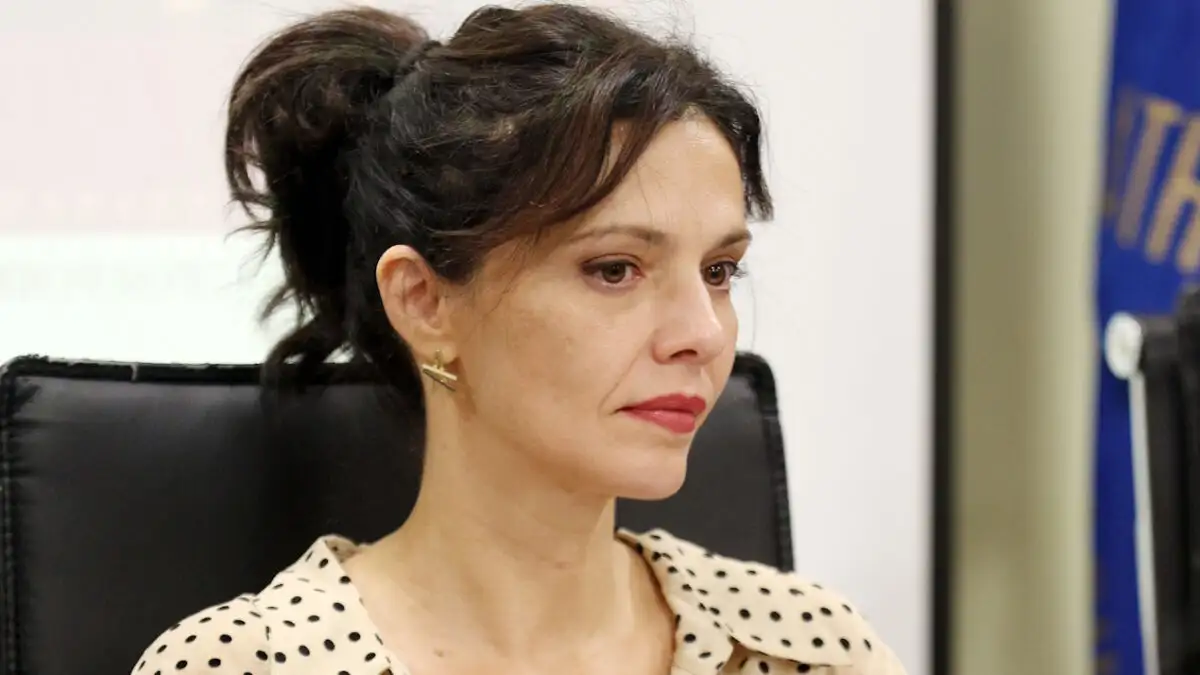 Μαριλίτα Λαμπροπούλου: «Υπάρχει ηλικιακός ρατσισμός, δεν θα ήθελα να καλύψω τη σοφία μου λειαίνοντας κάθε ρυτίδα»