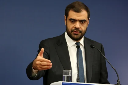 Μαρινάκης: Έπρεπε να χειροδικήσει για να αναγκαστεί ο ΣΥΡΙΖΑ να διαγράψει τον Παππά, τώρα είναι αργά για δάκρυα