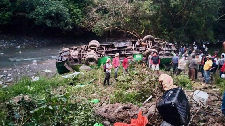 Μεξικό: Τουλάχιστον 10 νεκροί και 32 τραυματίες από ανατροπή λεωφορείου