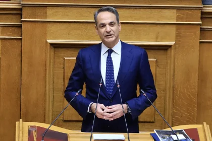 Μητσοτάκης: Έξι νέα μέτρα για την στέγη, επιπλέον 160 εκατομμύρια σε αγροτοκτηνοτρόφους και διακομματική επιτροπή για το αγροτικό