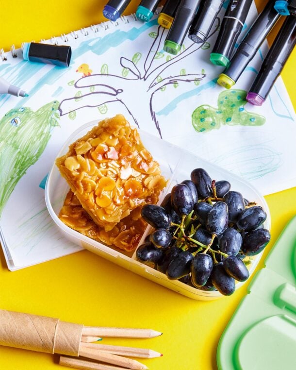 Μπισκότα με μέλι και αμύγδαλα