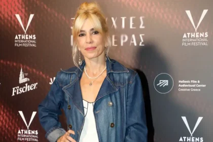 Μυρτώ Αλικάκη: «Δεν είχα κόντρες με τα παιδιά μου, καθόλου, δεν έχω ταλαιπωρηθεί μαζί τους»