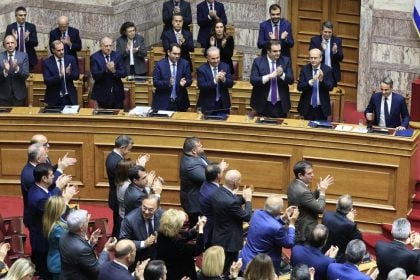 Βουλή: Υπερψηφίστηκε ο κρατικός προϋπολογισμός για το 2026 με 159 ψήφους