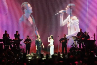 Χριστούγεννα: Sold out στις γιορτές τα μπουζούκια – Έως και 5.000 ευρώ το πρώτο τραπέζι στις μεγάλες πίστες!