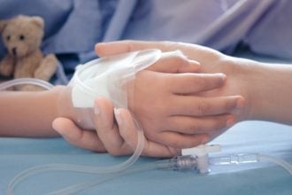 Αγρίνιο: «Αν είσαι μάγκας πιες κι εσύ» είπε στον 9χρονο ο συμμαθητής του που του έδωσε το φάρμακο, καταγγέλλει η μητέρα του