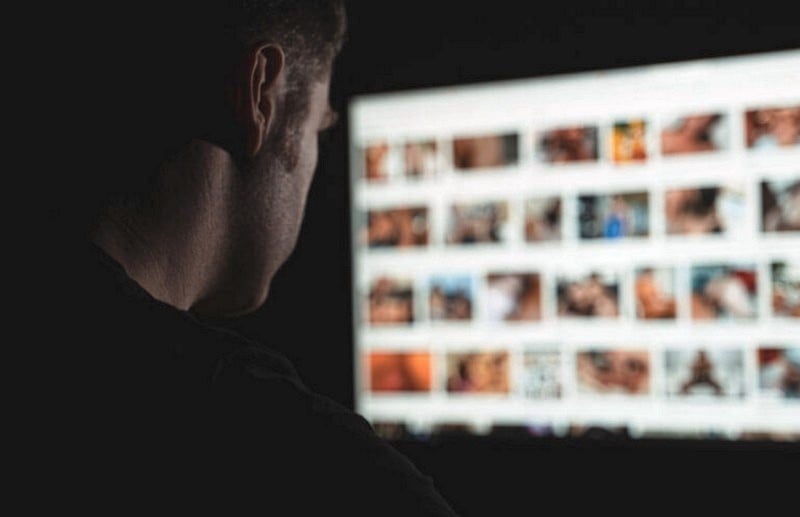 Δυτ. Ελλάδα: Στο εδώλιο 4 άτομα για παιδική πορνογραφία