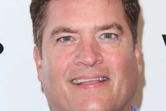 Πέθανε ο ηθοποιός Πατ Φιν σε ηλικία 60 ετών – Γνωστός από τα Φιλαράκια και το Seinfeld