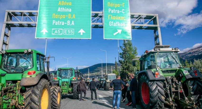 Πάτρα: Ενισχύουν το μπλόκο της Εγλυκάδας οι αγρότες της Αχαΐας - «Όχι στον διάλογο»