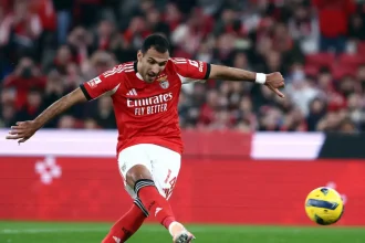 «Καυτός» Βαγγέλης Παυλίδης!