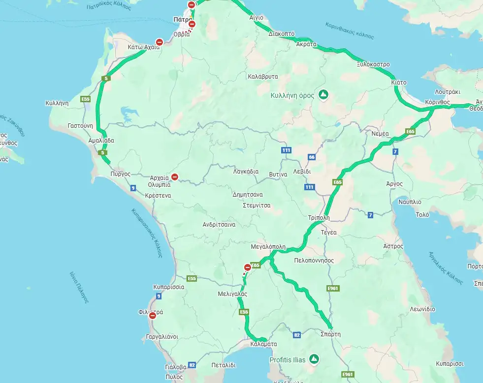 Ανυποχώρητοι οι αγρότες: Αποκλεισμοί δρόμων σε όλη την Ελλάδα - Τα μπλόκα σε Αχαΐα, Ηλεία, Αιτωλοακαρνανία