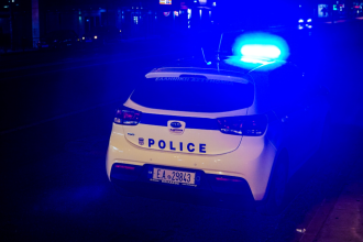 Οδηγός παρίστανε τον αστυνομικό για να ληστέψει Πακιστανό στον Άγιο Δημήτριο, πιάστηκαν στα χέρια μόλις αντιλήφθηκε την απάτη