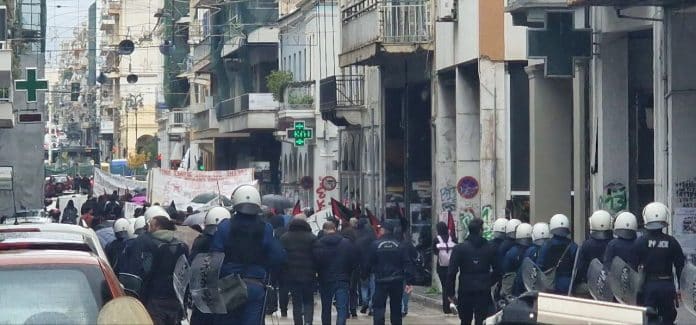 Πάτρα: Πορεία για τον Αλέξη Γρηγορόπουλο (ΦΩΤΟ)