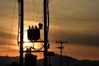 Έχασαν άλλους 350.000 καταναλωτές τα πράσινα τιμολόγια ρεύματος μέσα σε έξι μήνες – Ξεπέρασαν το 1,5 εκατ. τα μπλε