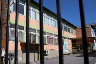 Σύλληψη 17χρονου στο Αγρίνιο - Επιτέθηκε σε εκπαιδευτικούς