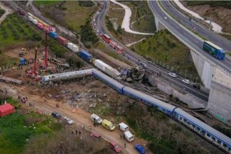 Tέμπη: Απολογήθηκαν Τριαντόπουλος και Αγοραστός για το μπάζωμα