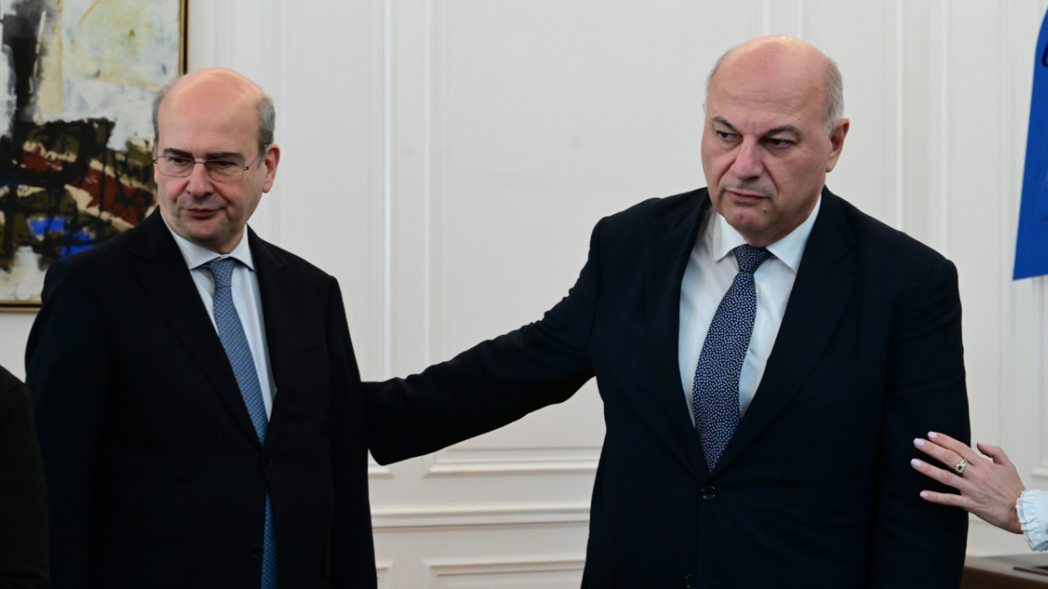 Αγρότες και κτηνοτρόφοι από την Κρήτη θα συναντηθούν σήμερα με Χατζηδάκη και Τσιάρα