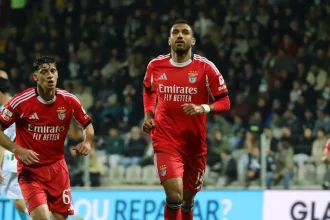 Ο Βαγγέλης Παυλίδης πέτυχε χατ-τρικ στο 4-0 της Μπενφίκα στην έδρα της Μορεϊρένσε