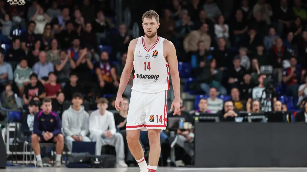 Βεζένκοφ: «Να αλλάξουμε τα πάντα σε σχέση με το παιχνίδι με την Μπαρτσελόνα»