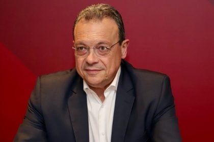 Ερώτηση Σ. Φάμελλου: «Να απολογηθεί» ο πρωθυπουργός «για την κατάρρευση του πρωτογενούς τομέα»