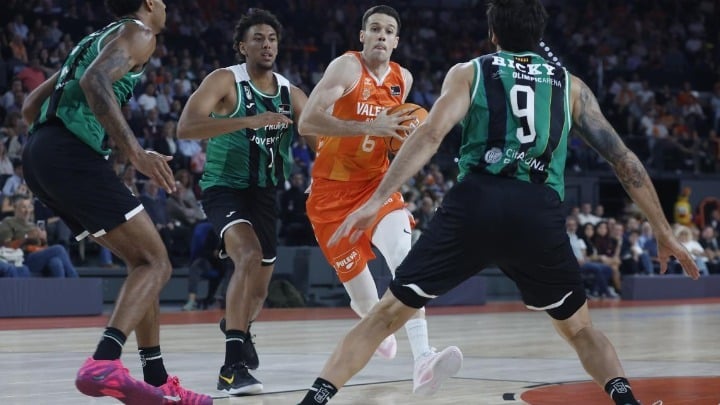 Χωρίς τον Τσάμπι Λόπεθ-Αροστέγκι με Παναθηναϊκό η Βαλένθια