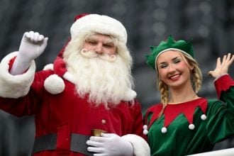 Η NORAD παρακολουθεί το ταξίδι του Άγιου Βασίλη σε όλο τον κόσμο, όπως εδώ και 70 χρόνια