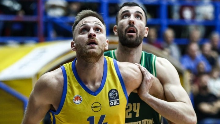 Παναθηναϊκός: Παραχωρεί τον Κουζέλογλου υπό μορφή δανεισμού στο Μαρούσι