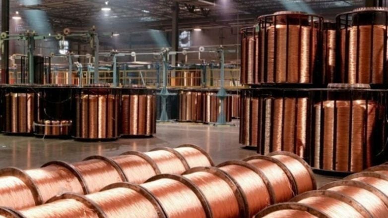 Ράλι για τον χαλκό: Ξεπέρασε για πρώτη φορά τα 12.000 δολλάρια ανά τόνο