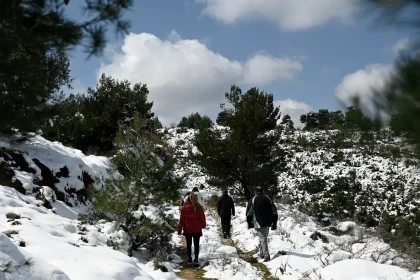 Το 2026 μας υποδέχεται με χαμηλές θερμοκρασίες, χιόνια και παγετό - Η πρόγνωση των επόμενων ημερών