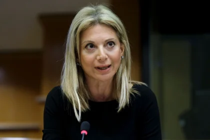 Διαμαρτύρεται η Καρυστιανού για έλεγχο της ΑΑΔΕ στον Σύλλογο των Τεμπών