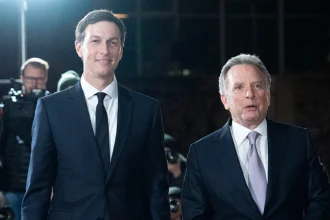 Κρίσιμη συνάντηση στο Μαϊάμι για το Ουκρανικό: Η Ουάσιγκτον προτείνει τριμερή ΗΠΑ , Ρωσίας, Ουκρανίας λέει ο Ζελένσκι