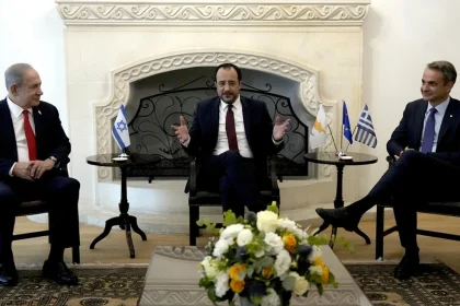 Στην Ιερουσαλήμ την Τρίτη ο Μητσοτάκης για την τριμερή Ελλάδας, Κύπρου, Ισραήλ - Θα συναντήσει τον Αμπάς στη Ραμάλα