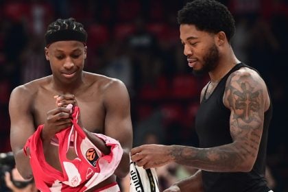 Για συμφωνία του Ολυμπιακού με τον Ταϊρίκ Τζόουνς, γράφουν οι Σέρβοι