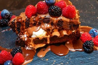 Ποιοι γιορτάζουν σήμερα 28 Δεκεμβρίου