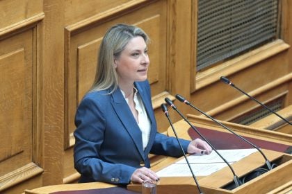 Χριστίνα Αλεξοπούλου: Αναφορά στη Βουλή για τη συγχώνευση των 6ου και 19ου Δημοτικών Σχολείων Πατρών