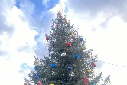 Την Τρίτη 9/12 το άναμμα του Χριστουγεννιάτικου δέντρου του Δήμου Δυτικής Αχαΐας