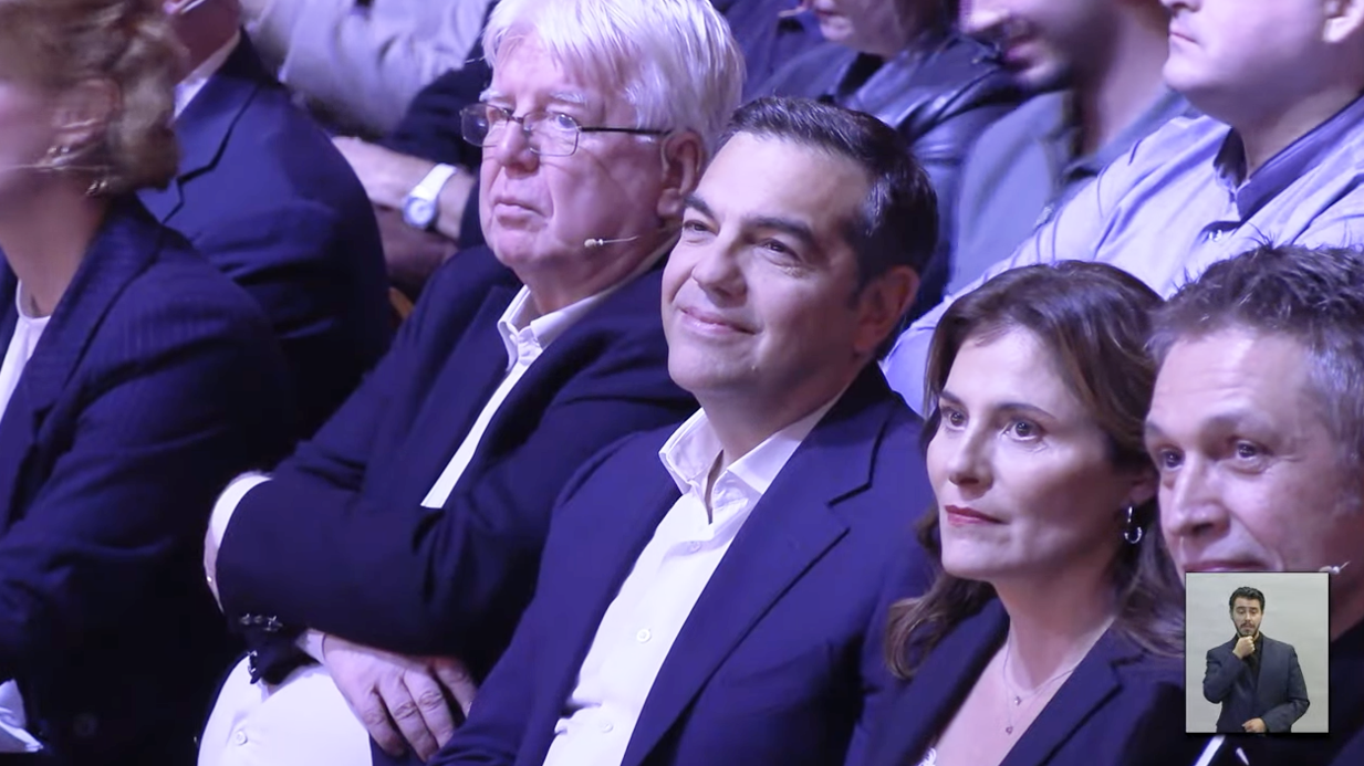 Πάτρα: LIVE η παρουσίαση της «Ιθάκης» του Αλέξη Τσίπρα (ΦΩΤΟ)