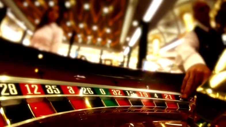 Υπόθεση απάτης: Οι στρατηγικές κινήσεις του φερόμενου ως αρχηγού της συμμορίας του καζίνο