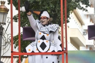 Πάτρα: "Ακούσατε, ακούσατε" - Η τελάλισσα στους δρόμους από αύριο