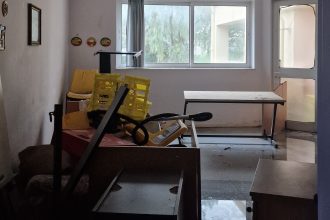  Καταγγελία: Εικόνες ντροπής στο Ίδρυμα Κωφών που στεγάζεται το Ε.Ε.Ε.Ε.Κ. Αχαΐας - Διαρροές, υγρασίες και λιμνάζοντα νερά σε χώρους όπου φοιτούν μαθητές με αναπηρία